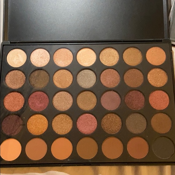 Morphe Eyeshadow palette - Picture 1 of 2